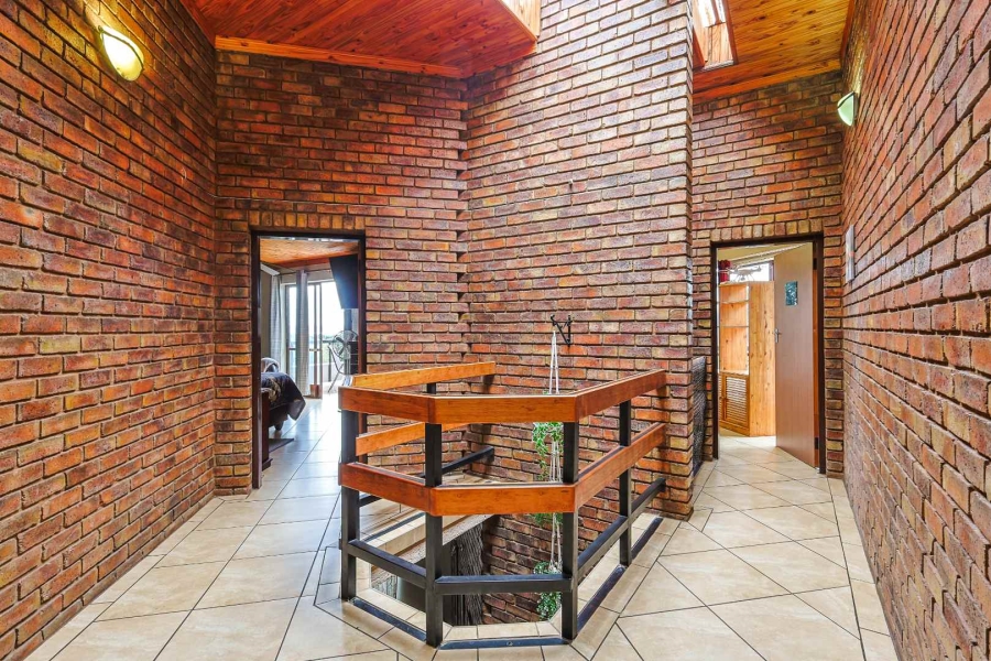 4 Bedroom Property for Sale in Hartbeespoort North West